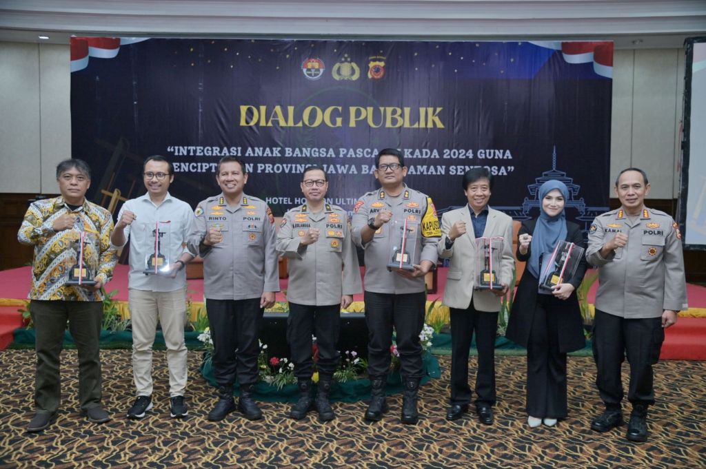 DIALOG PUBLIK DAN PENGUATAN INTEGRASI SOSIAL PASCA PILKADA 2024 DI JAWA&nbsp;BARAT