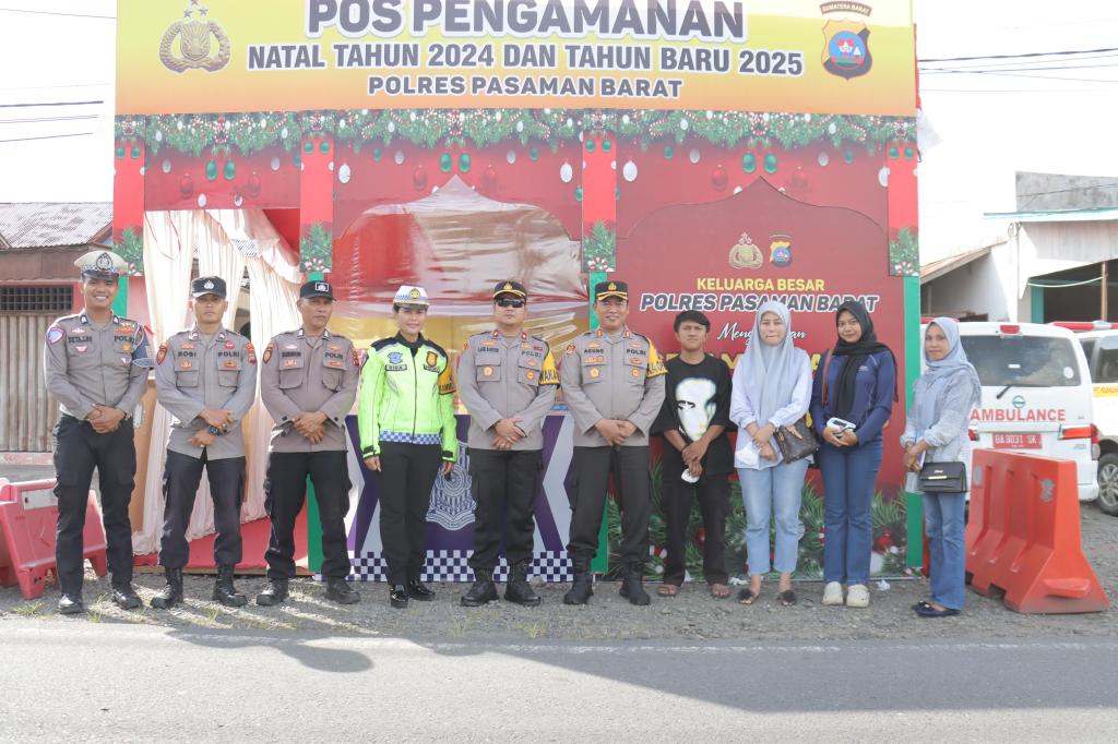 Kapolres Pasbar Lakukan Pengecekan Pos Pengamanan dan Pelayanan Operasi Lilin&nbsp;2024