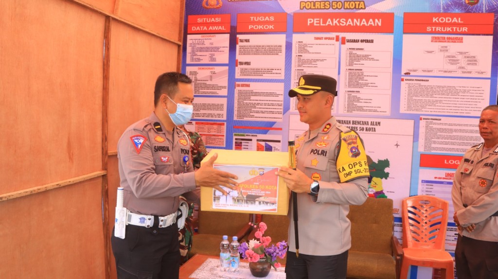 Siedokkes Polres 50 Kota Periksa Kesehatan Personel Ops Lilin Singgalang&nbsp;2024
