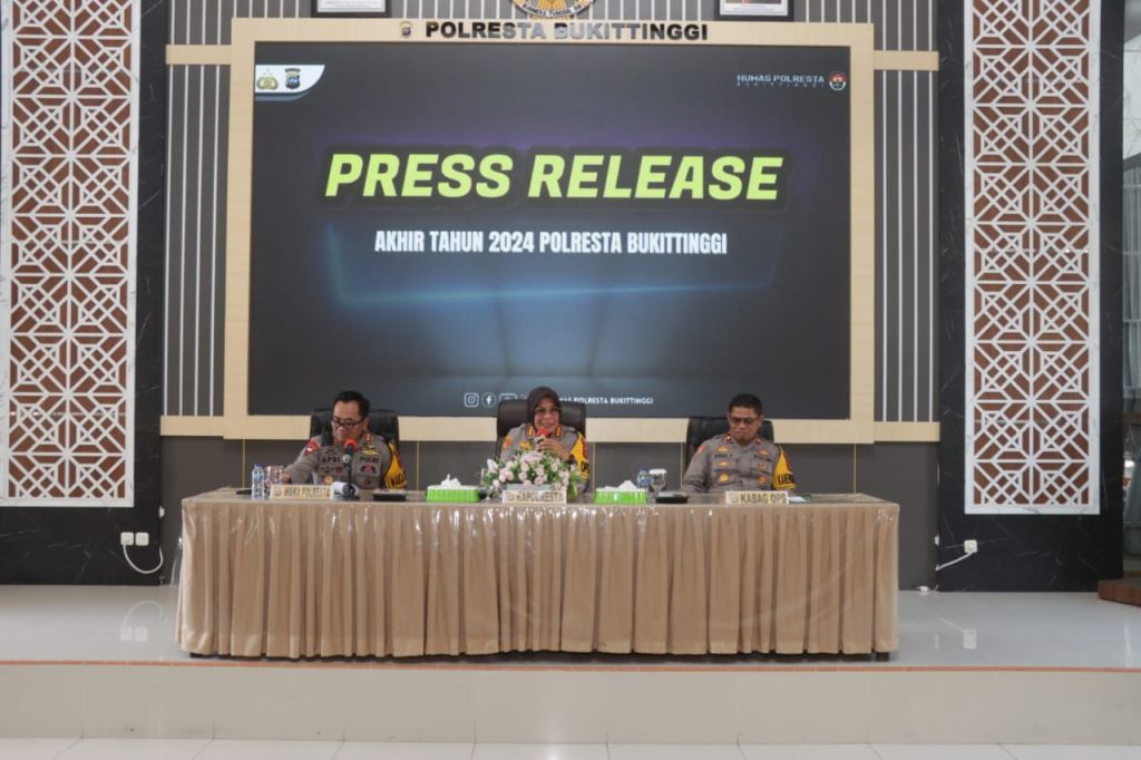 Polresta Bukittinggi Gelar Rilis Akhir Tahun&nbsp;2024