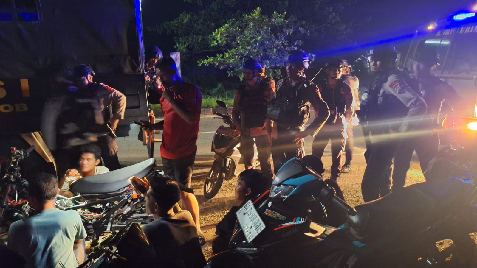 Tim Anti Tawuran dan Balap Liar Satbrimob Polda Sumbar Gelar Patroli Rutin