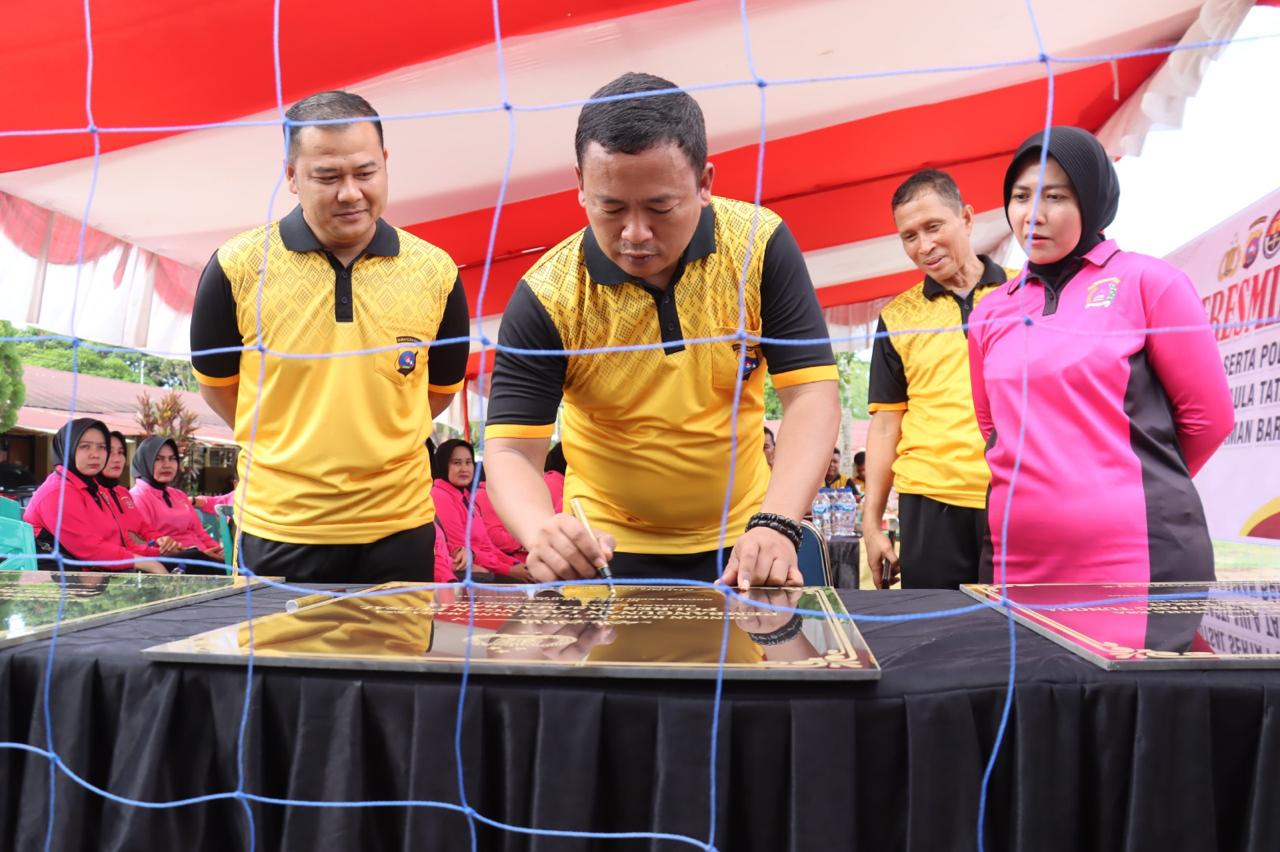 Kapolres Pasaman Barat Resmikan Poliklinik dan Lapangan Futsal serta Aula Tatag Trawang Tungga