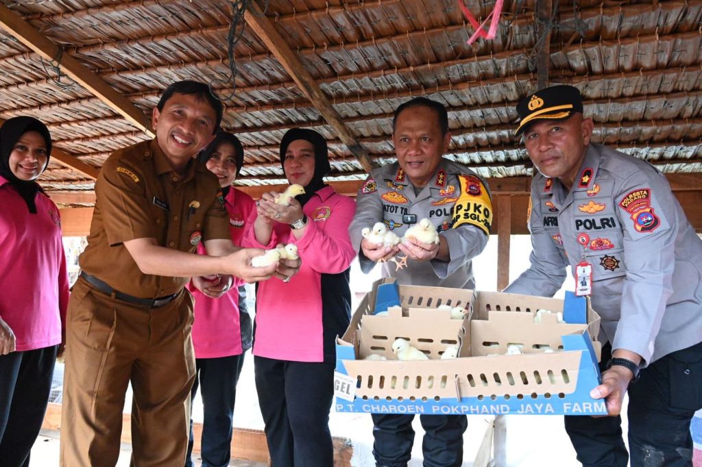 Kapolda Sumbar Hadiri Launching Penguatan Program Pekarangan Pangan Lestari Melalui Pendekatan Terintegrasi dan&nbsp;Berkelanjutan