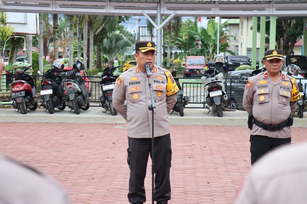 Polres Pasbar Siagakan Ratusan Personel Untuk Mengamankan Penetapan Pasangan Calon Terpilih Bupati dan Wakil&nbsp;Bupati
