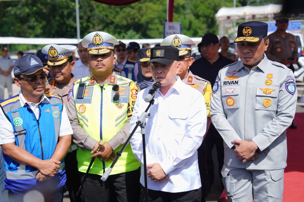 Menhub Apresiasi Kapolri dan Kakorlantas Atas Baiknya Penanganan Arus&nbsp;Mudik