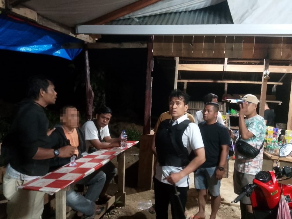 Satuan Resnarkoba Polres Pasaman Barat Ringkus Pengedar Sabu-Sabu di Jorong Silaping Nagari&nbsp;Batahan