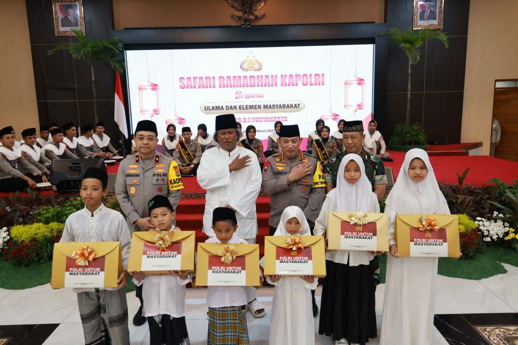 Safari Ramadan di Jogja, Kapolri: Perkuat Sinergitas TNI-Polri, Ulama, dan&nbsp;Masyarakat