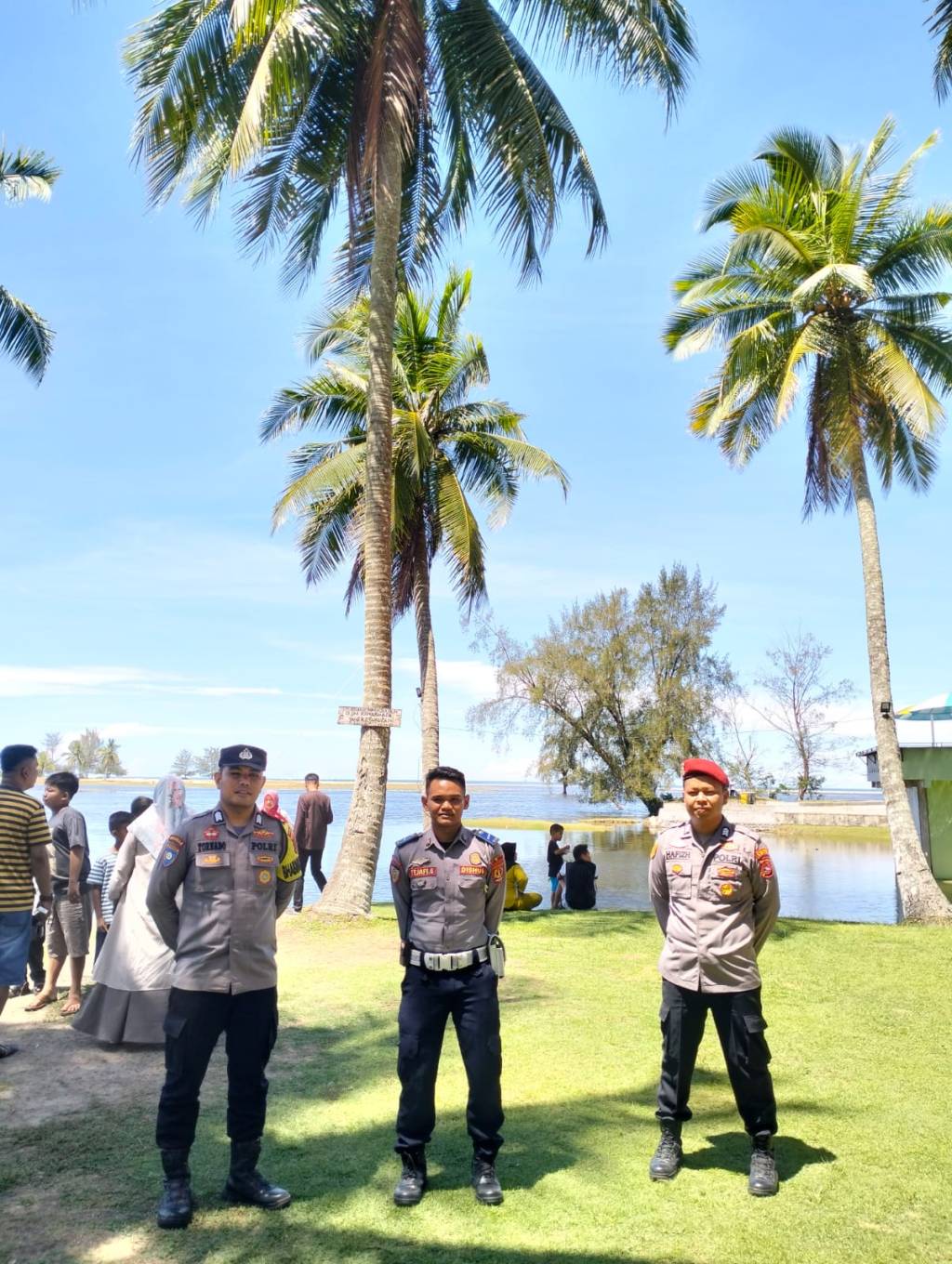 Apresiasi Masyarakat Memuncak: Pos Pelayanan Pasia Tiku Tuai Pujian Atas Kinerja Optimal Selama libur Lebaran 1446&nbsp;H