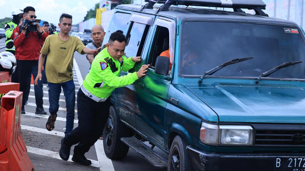 Survei Tunjukan Kepuasan Terhadap Kinerja Polantas Saat Pengamanan Mudik&nbsp;2025
