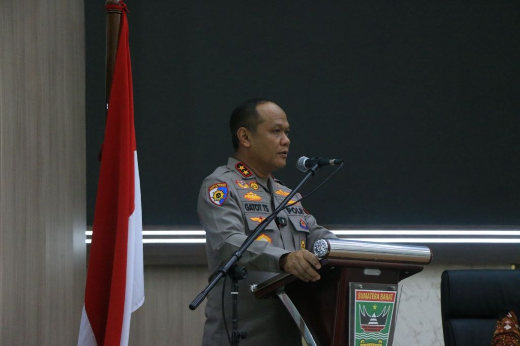 Kapolda Sumbar hadiri Sosialisasi Gerakan Anti Tawuran, Narkoba, Balap Liar, Pergaulan Bebas dan&nbsp;LGBT