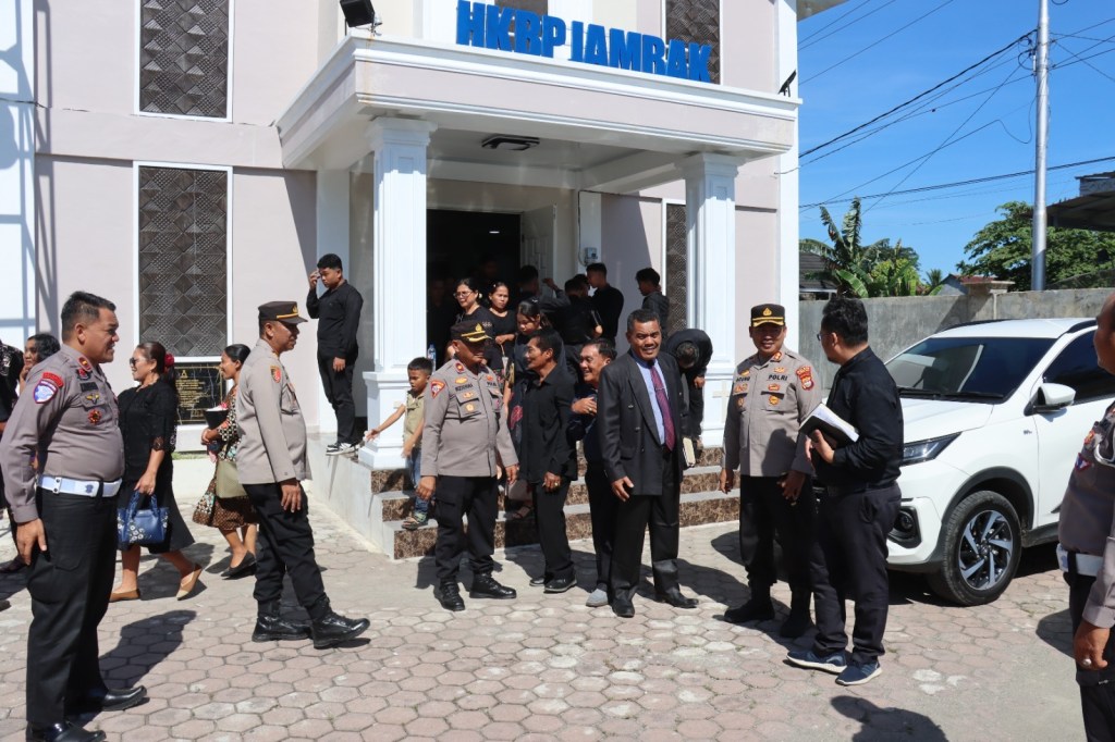 Kapolres Pasaman Barat Melaksanakan Pengecekan Pengamanan Ibadah Jumat Agung Di Kabupaten Pasaman&nbsp;Barat