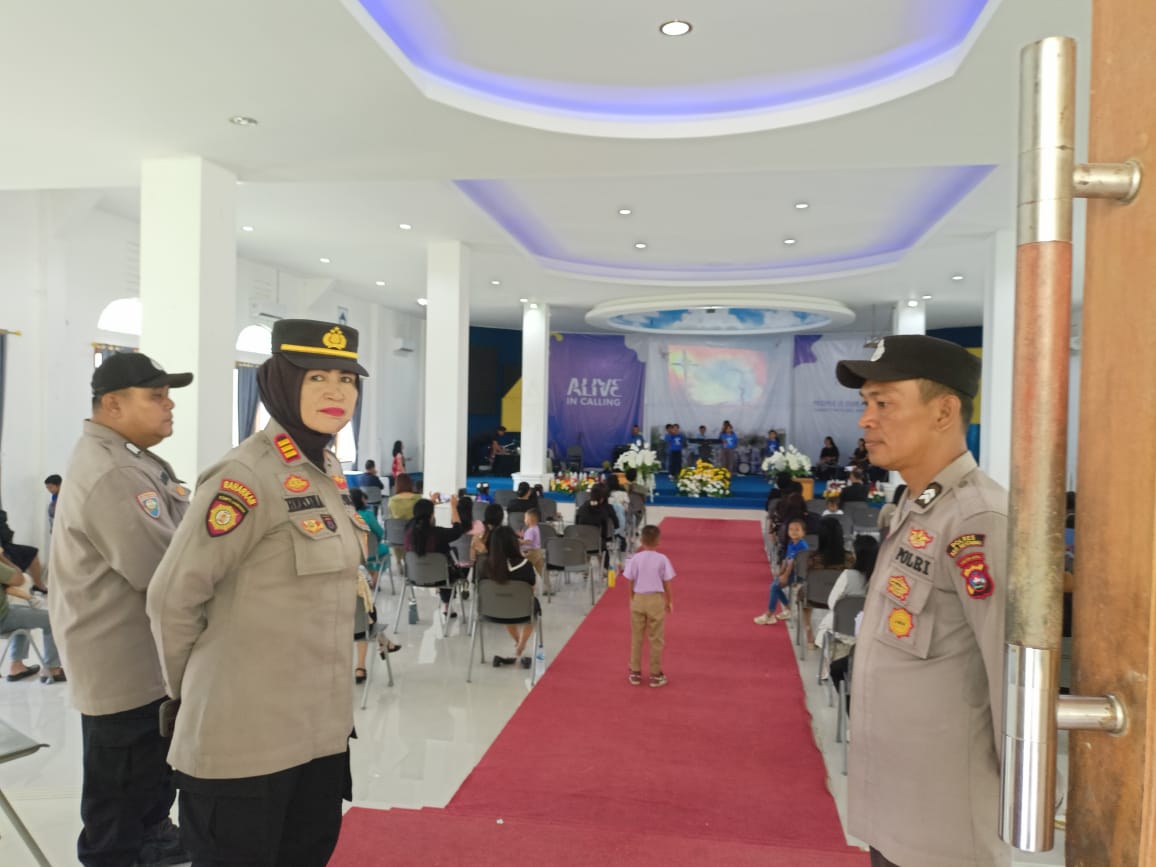 Kapolsek AKP Herlina Pimpin Pengamanan Perayaan Jumat Agung di Gereja GKPM dan Gisi