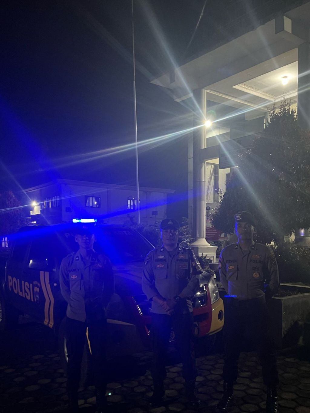 Jaga Keamanan Warga, Polsek Pulau Punjung Tingkatkan Keamanan di Pasar Induk Pulau&nbsp;Punjung