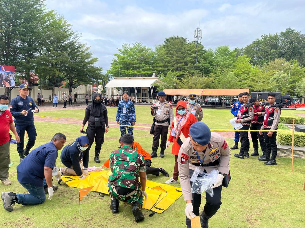 POLDA&nbsp; SUMBAR GELAR PELATIHAN DAN SIMULASI DVI UNTUK TINGKATKAN KESIAPSIAGAAN&nbsp;BENCANA