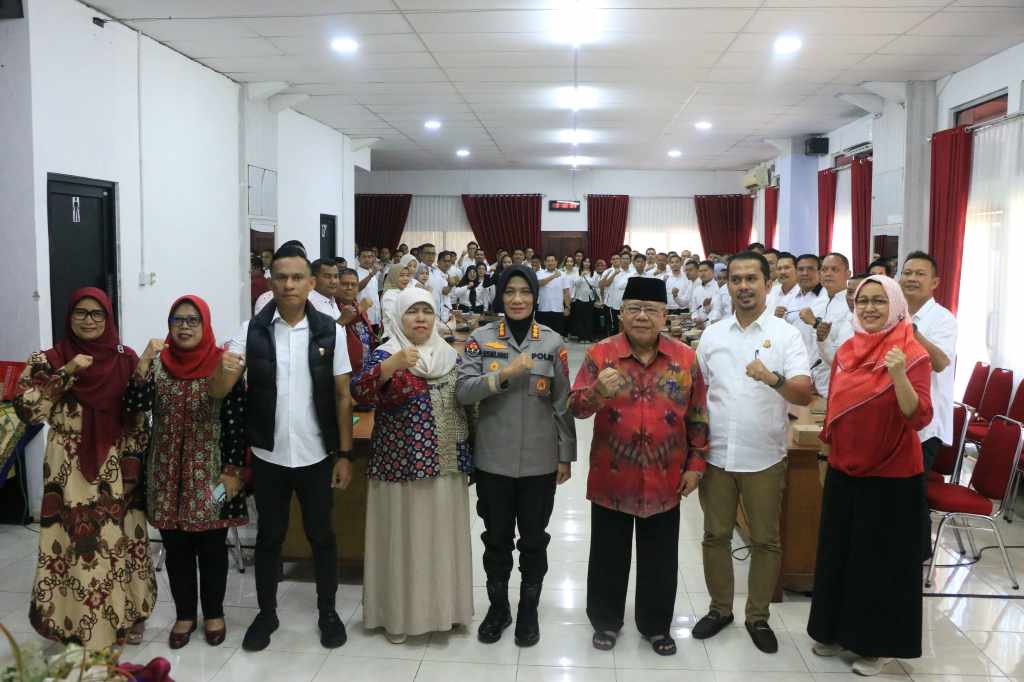 Berikan Kuliah Umum ke Mahasiswa Magister Ilmu Hukum di UNES, Kabid Humas Polda Sumbar: Perlu Komitmen Bersama Untuk Mencapai “Zero Tawuran dan Balap Liar” di&nbsp;Sumbar