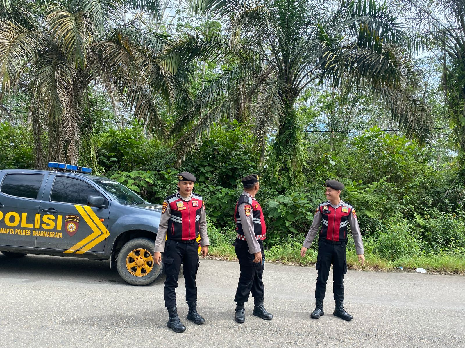 Patroli Siang Sat Samapta Polres Dharmasraya Antisipasi Gangguan Kamtibmas