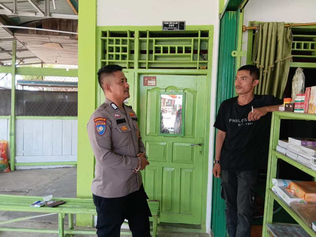 Antisipasi Aksi Premanisme, Bhabinkamtibmas Polsek Sangir Jujuan Gencarkan Sosialisasi di Daerah&nbsp;Binaannya