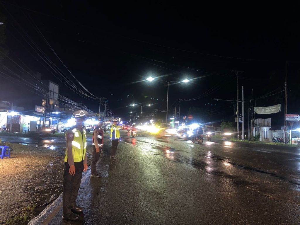 Pengamanan Malam Idul Adha di Pulau Punjung Berjalan Aman dan&nbsp;Lancar