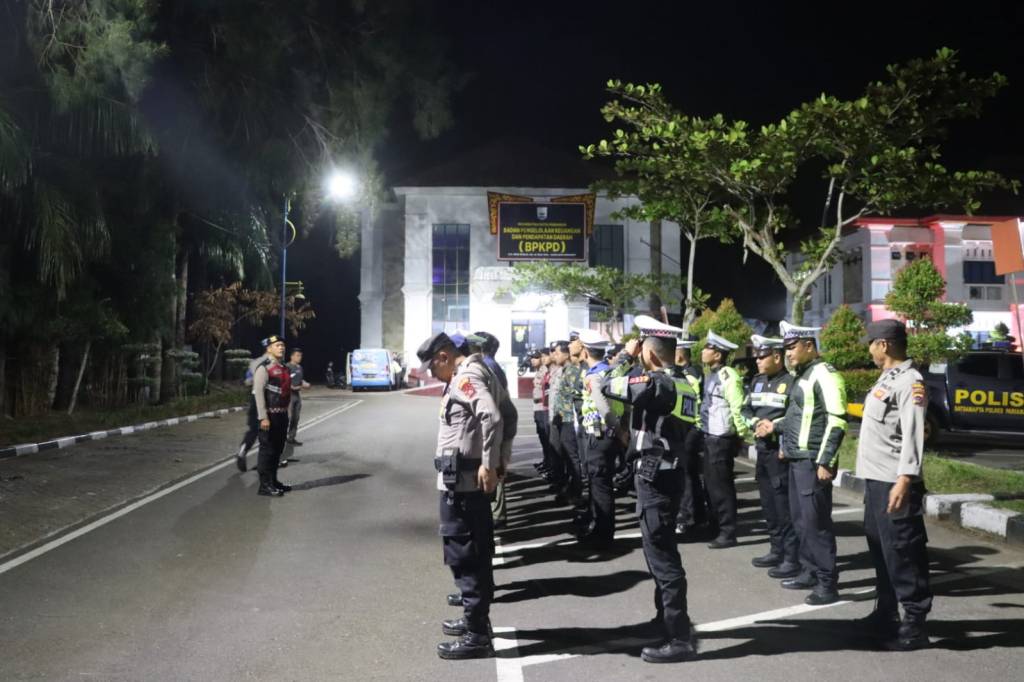 Polres Pariaman Melaksanakan Pengamanan Kegiatan Takbiran Keliling Sambut Idul Adha 1446 H/2025&nbsp;M