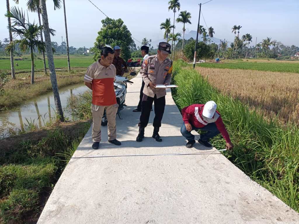 BHABINKAMTIBMAS LUBUAK BATINGKOK KAWAL TRANSPARANSI&nbsp; DANA DESA TAHUN&nbsp;2025