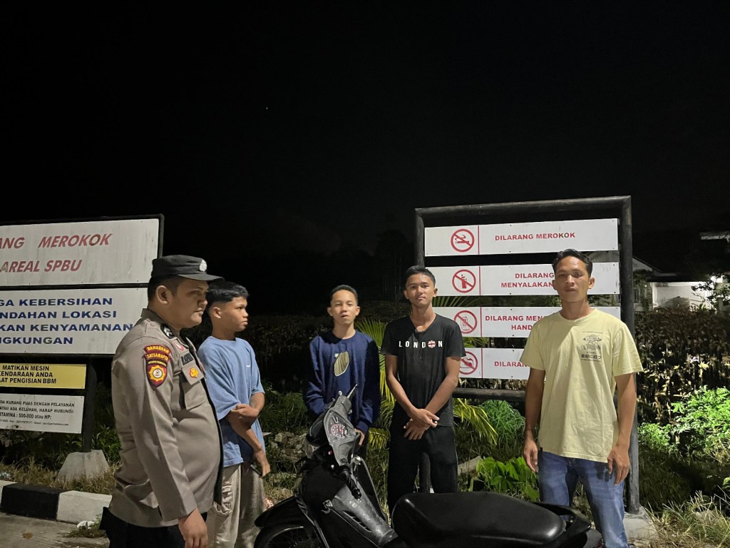 Cegah Tawuran dan Aksi Balap Liar, Polsek Sungai Beremas Gelar Patroli KRYD Ke Daerah&nbsp;Rawan