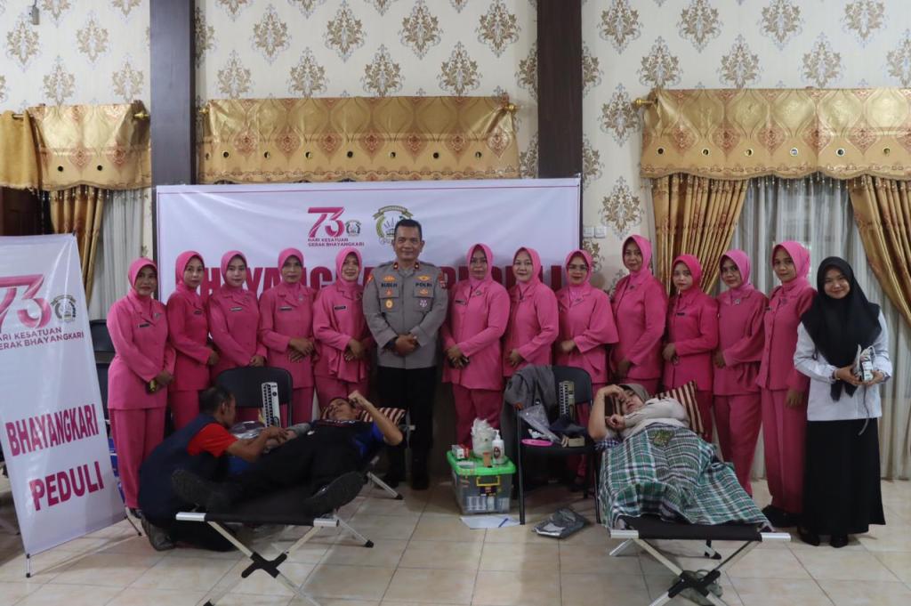 Polres Pasaman Gelar Bhakti Sosial Donor Darah Dalam Rangka Hut Bhayangkara Ke-79 Tahun&nbsp;2025