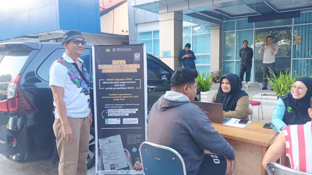 Peringatan Hari Bhayangkara ke-79, Sat Intelkam Polres Tanah Datar Gelar Pelayanan SKCK Online untuk Masyarakat Di Hari&nbsp;Minggu