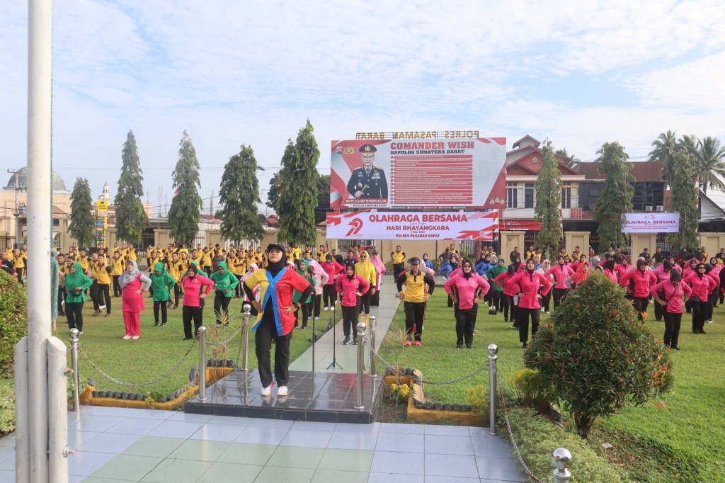 Semarakan Hari Bhayangkara Ke-79 Tahun 2025, Polres Pasaman Barat Menggelar Kegiatan Olahraga&nbsp;Bersama