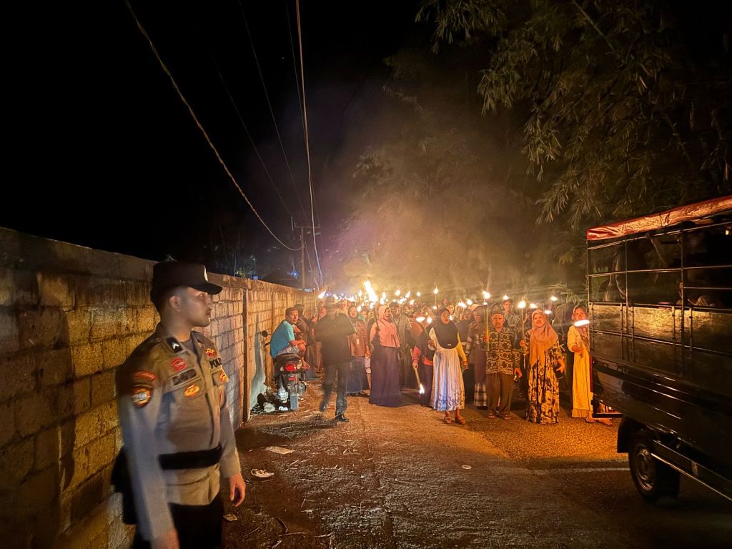 Kemeriahan Menyambut 1 Muharram 1447 H, Kapolsek Koto VII Terjunkan Personel Demi Terciptanya&nbsp;Harkamtibmas