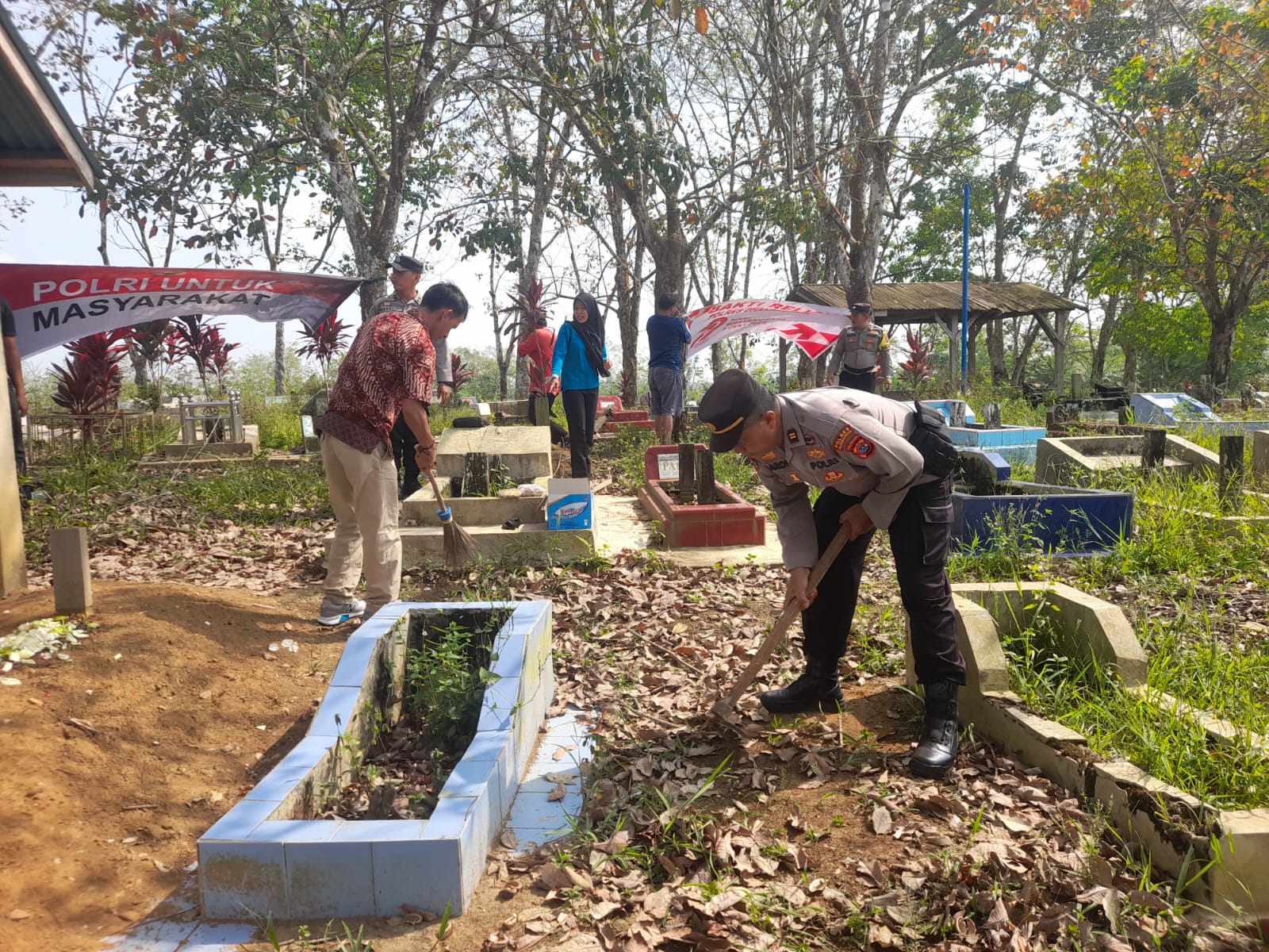 Polsek Sungai Rumbai Gelar Bhakti Religi&nbsp; bersama unsur pemerintah&nbsp; Nagari Tima Juda di TPU Tima Juda