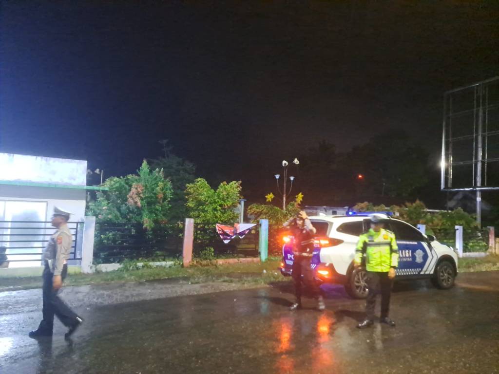 Antisipasi Terjadinya Balap Liar dan Tawuran, Regu Siaga KRYD Polres Sijunjung Lakukan Patroli dan Himbauan&nbsp;Kamtibmas