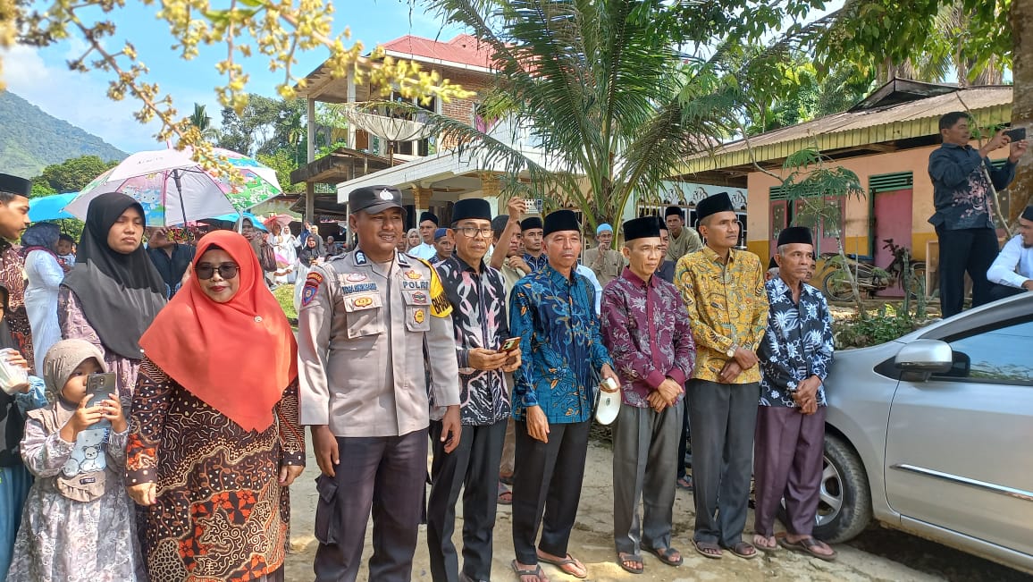 Polsek Kapur IX Amankan Acara Pawai Khatam Al-Qur’an TPQ di Nagari Koto Lamo