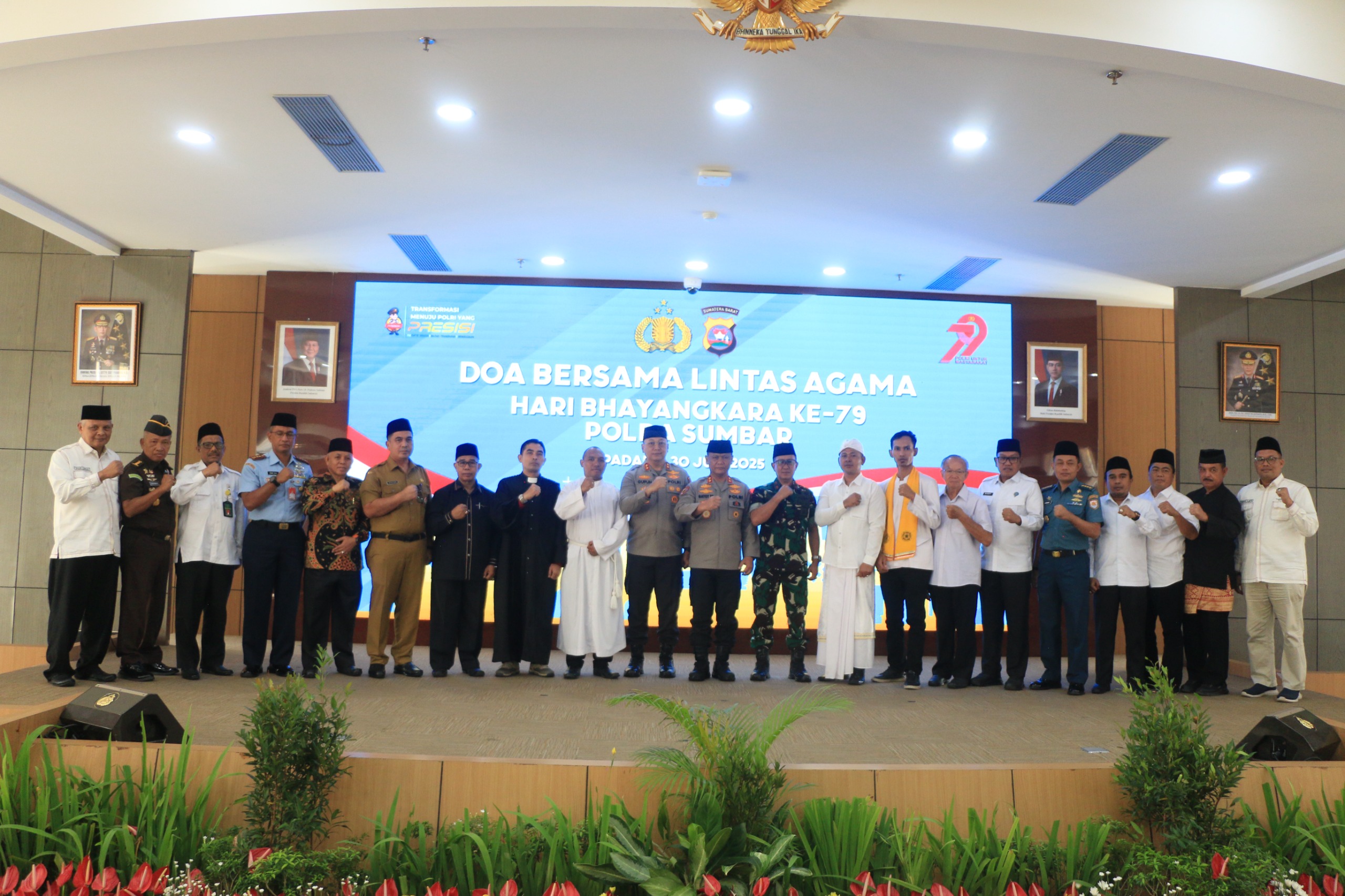 Sambut HUT ke-79 Bhayangkara, Polda Sumbar Gelar Doa Bersama Lintas Agama
