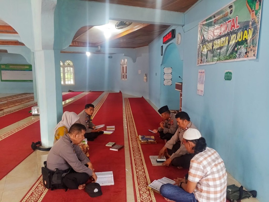 “Teguhkan Iman, Wujudkan Polri Presisi: Polsek Sangir Jujuan Gelar Binrohtal di Masjid Nurul&nbsp;Iman”