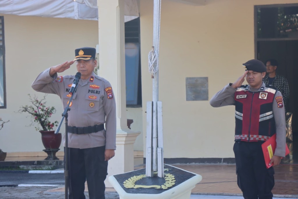 Wakapolres Sawahlunto Pimpin Apel Pagi Di Mako&nbsp;Polres