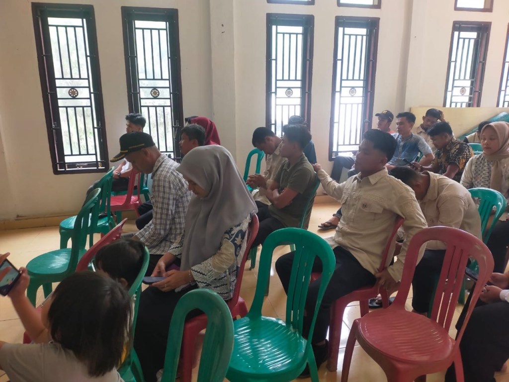 Kolaborasi Polri dan TNI Hadiri dan Amankan Musyawarah Aset Pemerintahan Nagari Banai Kecamatan Sembilan&nbsp;Koto