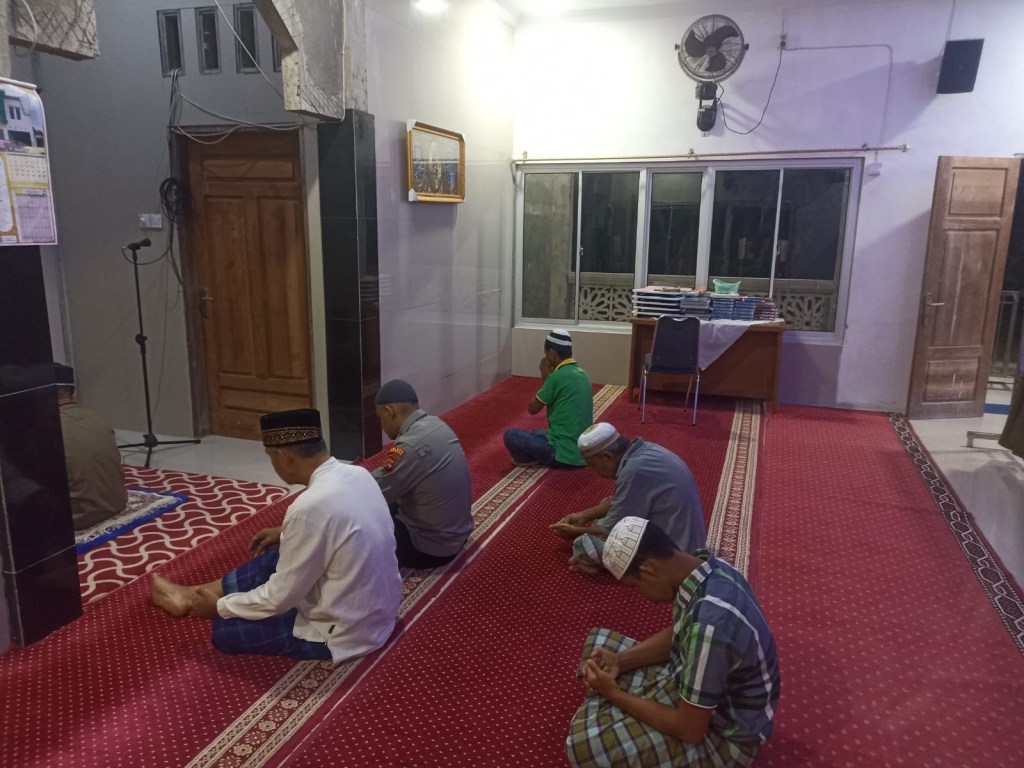 Gerakan Subuh Berjamaah (GSB) Polres Pariaman di Masjid At-Taubah Kec. V Koto Kp&nbsp;Dalam
