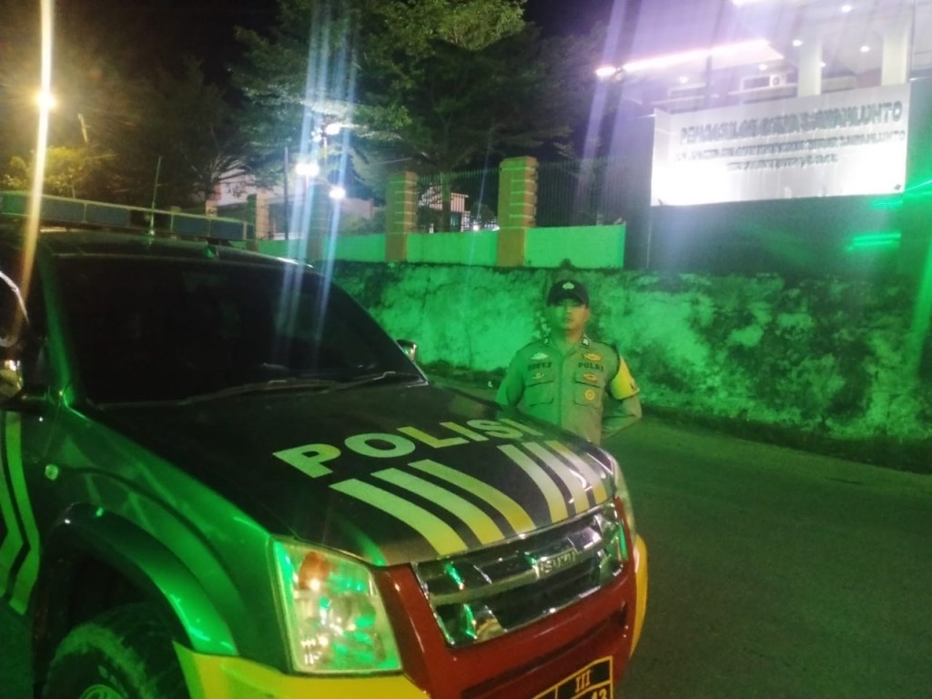 Polsek Barangin Lakukan Patroli untuk Ciptakan Kamtibmas Pada Malam&nbsp;Hari