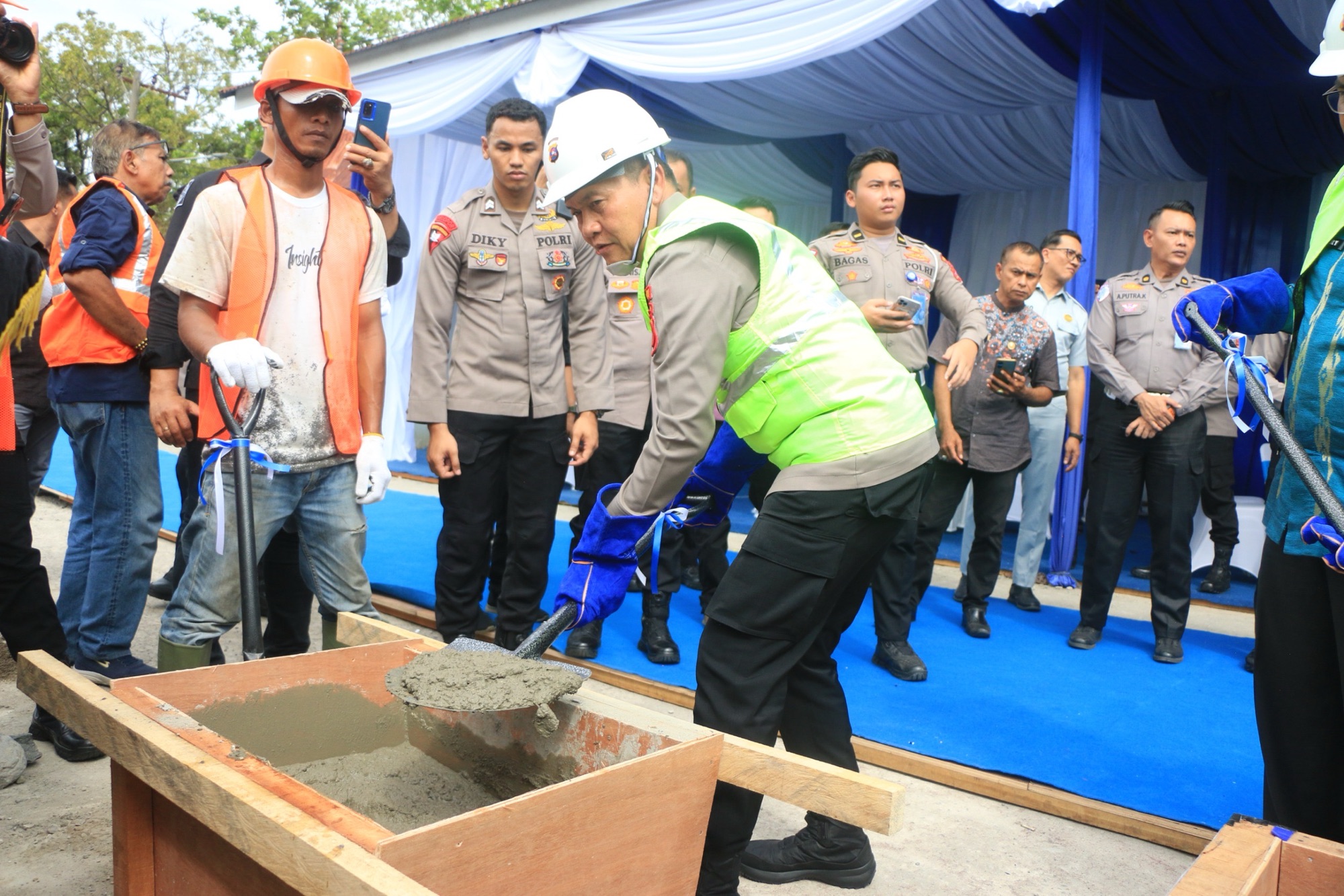Wakapolda Sumbar Hadiri Groundbreaking Pembangunan Gedung Pelayanan BPKB Ditlantas Polda Sumbar