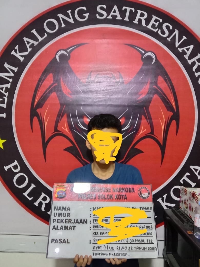 Satresnarkoba Polres Solok Kota Ungkap Kasus Penyalahgunaan Narkotika Jenis Shabu di Kampung Jawa