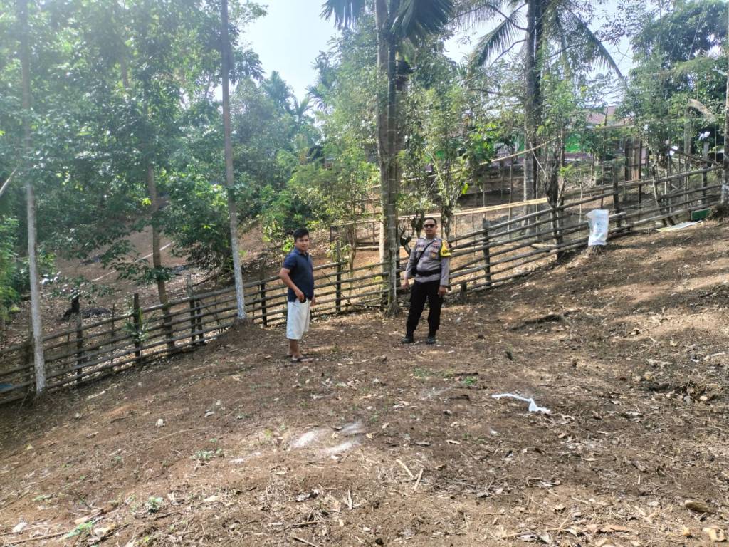 Dalam Rangka Mendukung Ketahanan Pangan Nasional, Bhabinkamtibmas Nagari Solok Ambah Laksanakan Sosialisasi kepada&nbsp;Masyarakat