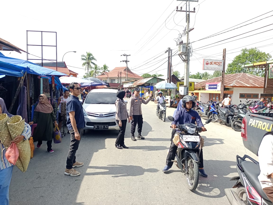 Agar Terciptanya Situasi Aman dan Tertib, Personel Polsek Koto VII Laksanakan Himbauan dan Patroli Pasar