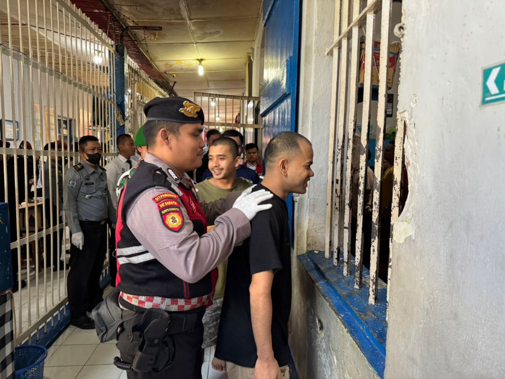 PEMERIKSAAN DI LAPAS KELAS II B BATUSANGKAR, POLRES TANAH DATAR JALIN SINERGITAS DENGAN&nbsp;KEMENKUMHAM