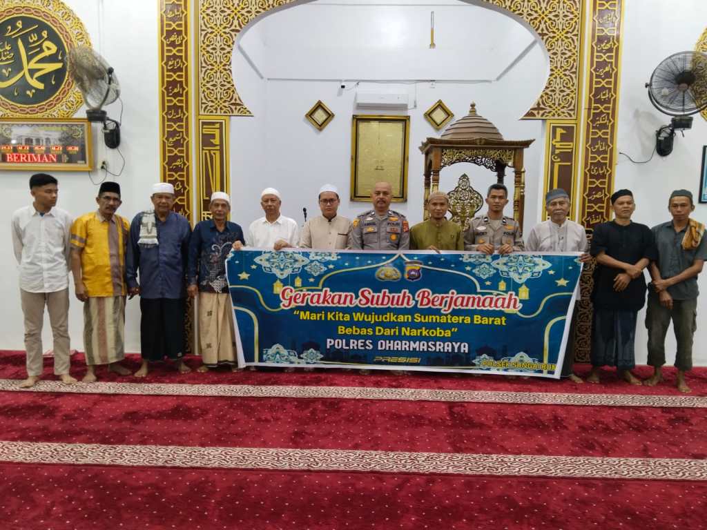 Gerakan Subuh Polsek Sungai Rumbai, Ingatkan Orang Tua Jauhi Anak dari Tawuran dan Balap&nbsp;Liar