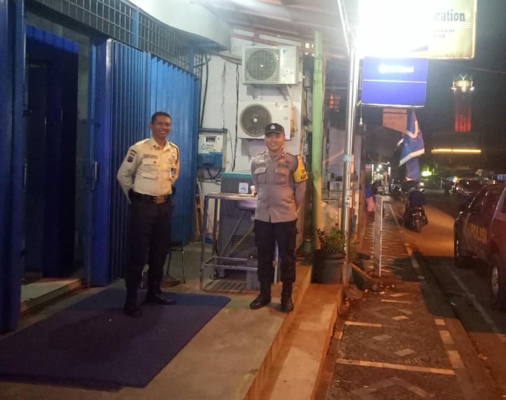 Polsek Gencar Patroli Malam: Ciptakan Rasa Aman di Kecamatan&nbsp;Talawi