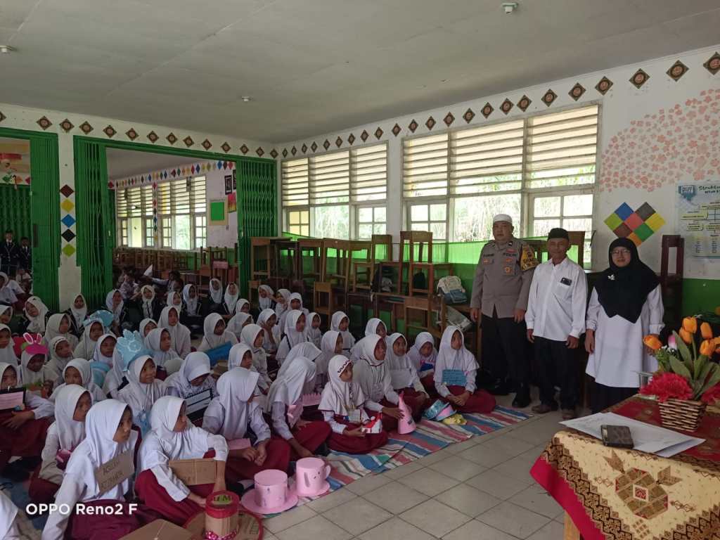 Polisi Masuk Sekolah: Bhabinkamtibmas Tanamkan Mental Tangguh dan Tolak Narkoba Sejak&nbsp;Dini