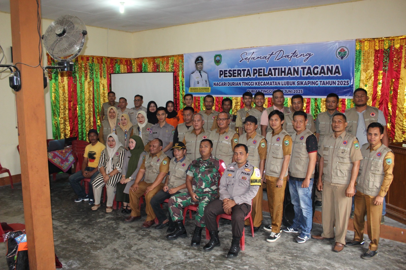 Bhabinkamtibmas Nagari Durian Tinggi Hadiri Pelatihan Tagana Nagari Durian Tinggi.