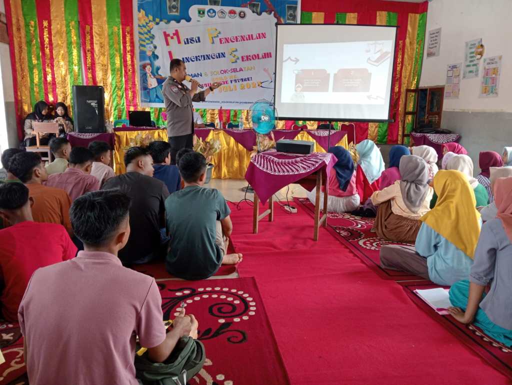 Sat Binmas Polres Solok Selatan Edukasi Pelajar: Jauhi Narkoba, Raih&nbsp;Cita-Cita!