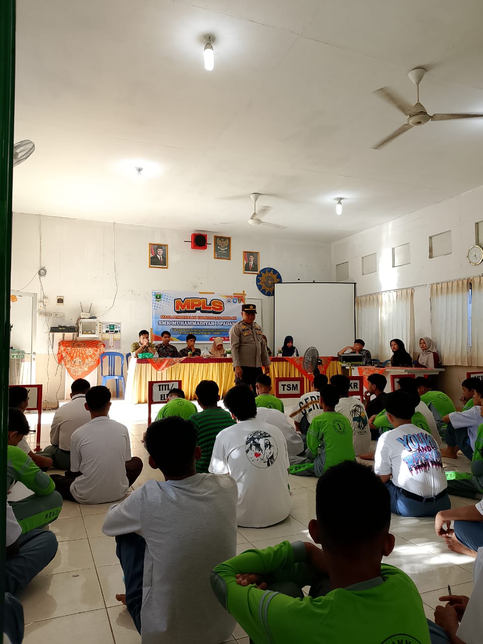 Bidhumas Polda Sumbar Edukasi Siswa SMK Muhammadiyah Cegah Napza, Asusila, Tawuran dan Balap&nbsp;Liar