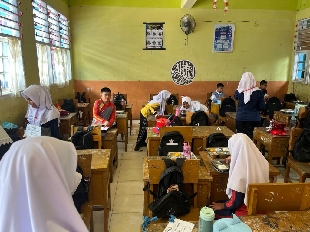 Polres Solok Kota Selalu Pantau Distribusi Pemberian Makan Bergizi Gratis di Wilayah&nbsp;Hukumnya